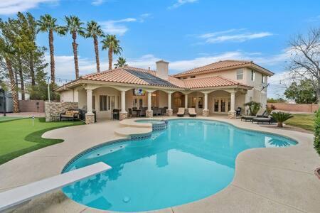 Lux 5Br Vegas Home W Pool, Spa, Games, Near Strip لاس فيغاس المظهر الخارجي الصورة