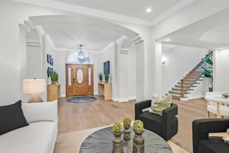 Lux 5Br Vegas Home W Pool, Spa, Games, Near Strip لاس فيغاس المظهر الخارجي الصورة